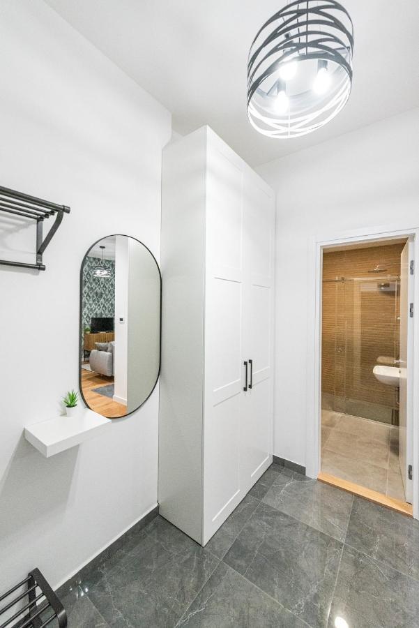 Vertigo One Bedroom Apartment-Free Private Parking 诺威萨 外观 照片
