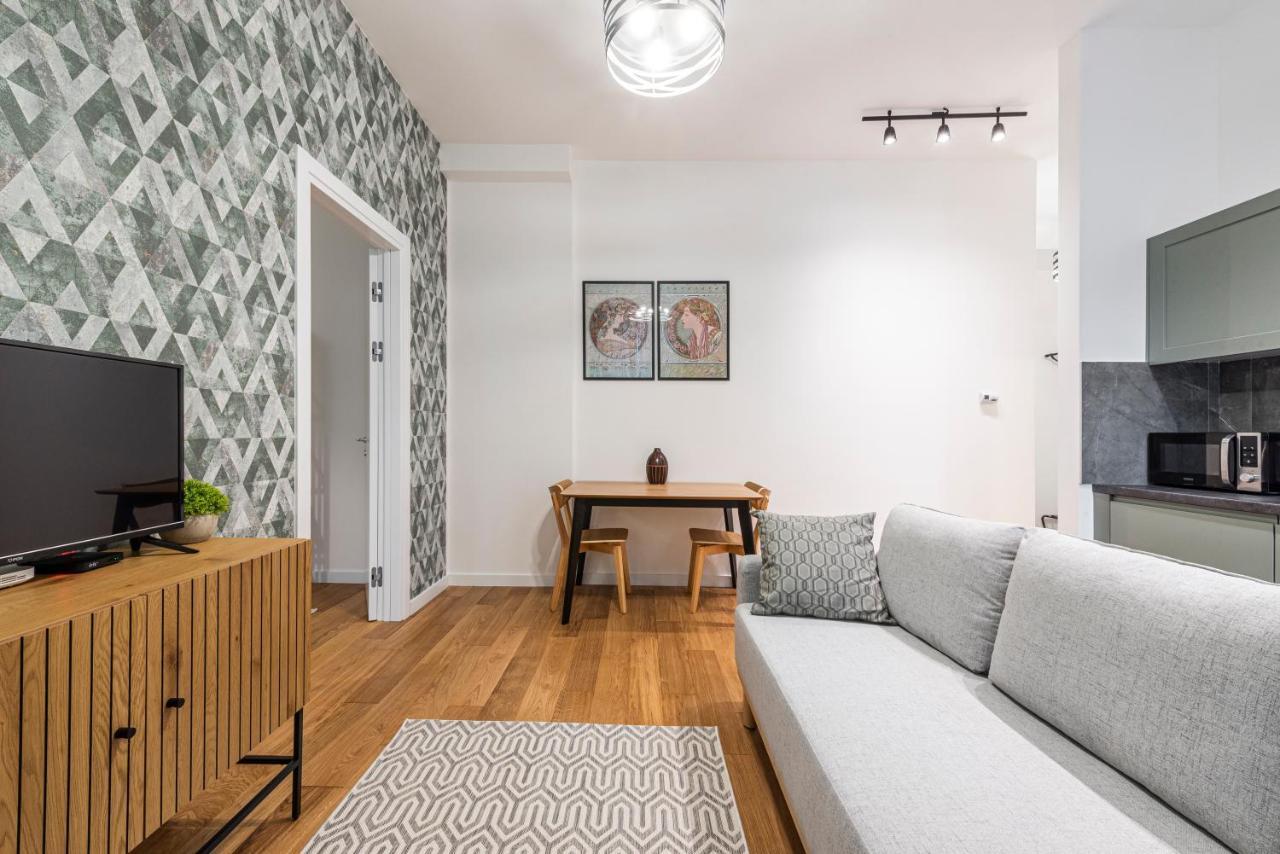 Vertigo One Bedroom Apartment-Free Private Parking 诺威萨 外观 照片