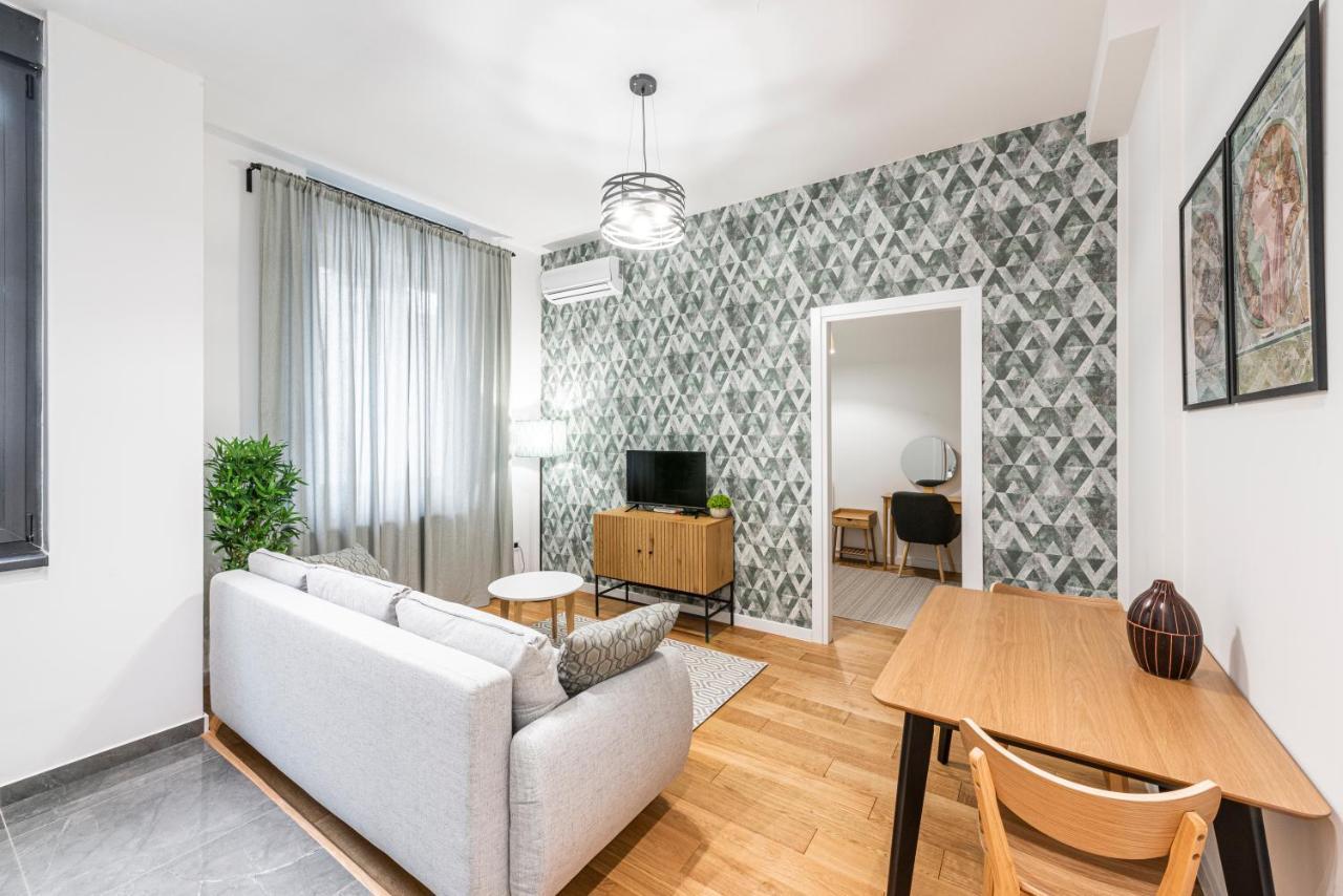 Vertigo One Bedroom Apartment-Free Private Parking 诺威萨 外观 照片
