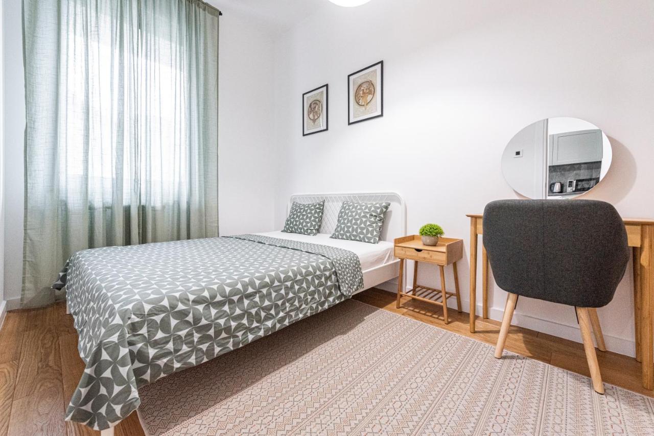 Vertigo One Bedroom Apartment-Free Private Parking 诺威萨 外观 照片