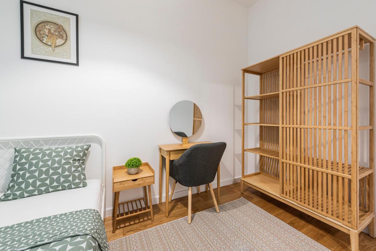 Vertigo One Bedroom Apartment-Free Private Parking 诺威萨 外观 照片